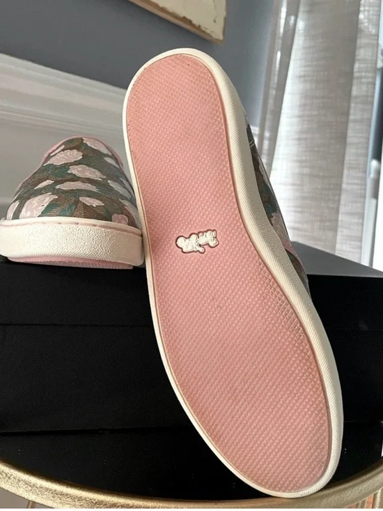 Coach HC8374U Women’s Pink Rose Floral Slip On Cannas Sneakers New in Box - Picture 5 of 8